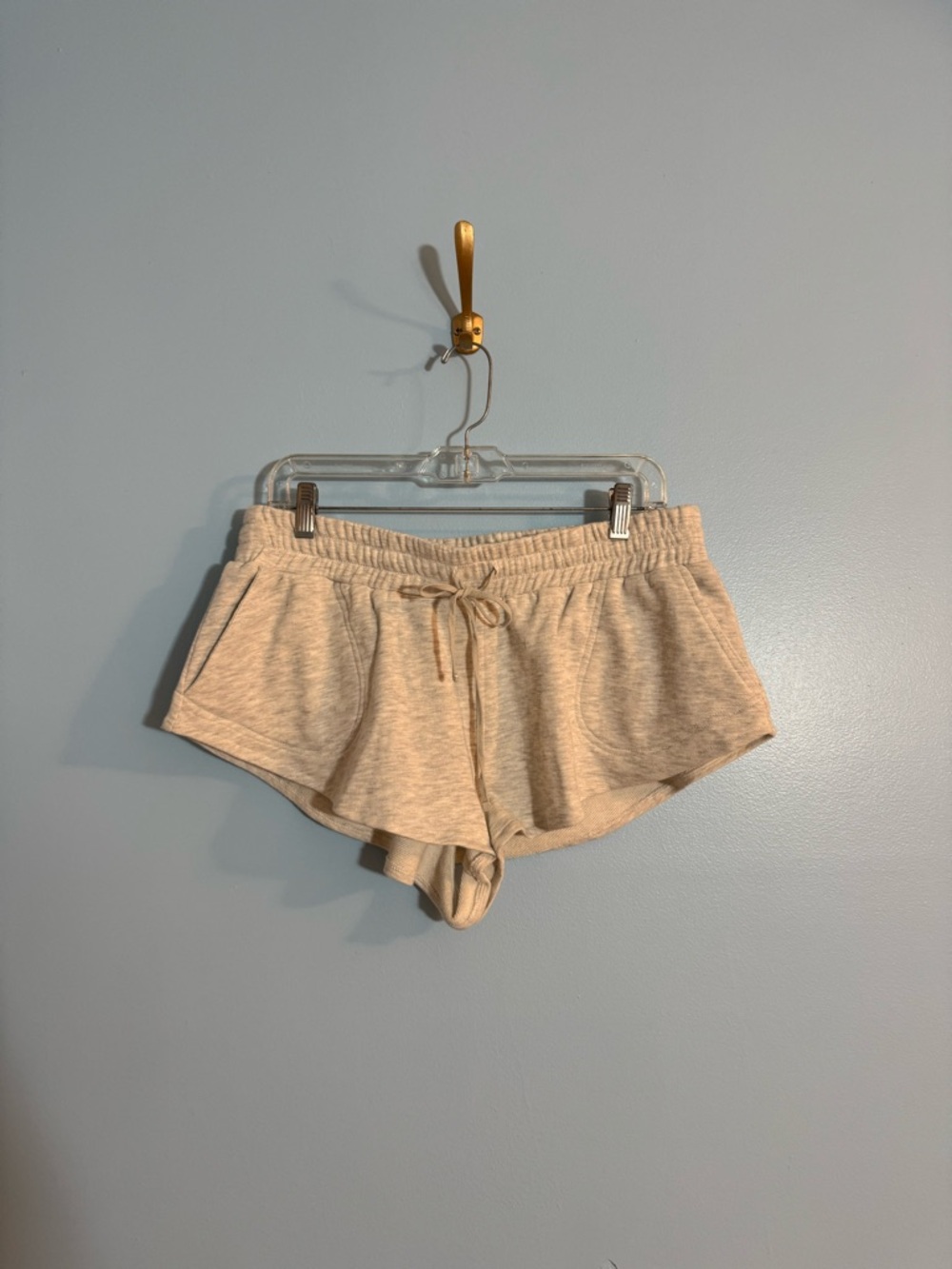 Anthropologies “daily practice” grey mini lounge shorts size M